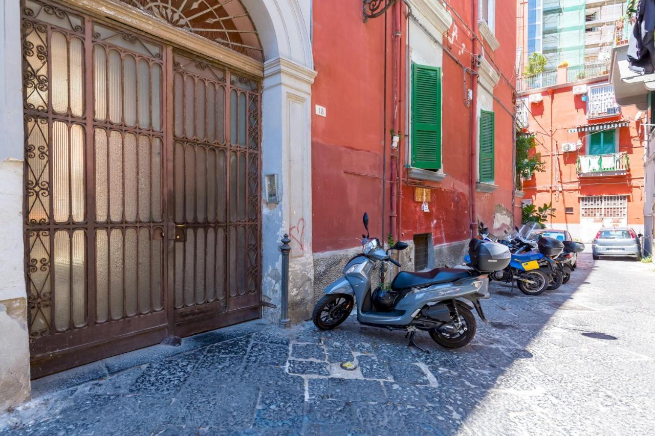 Apartment Montemiletto A Panoramic Nest By Napoliapartments Neapel