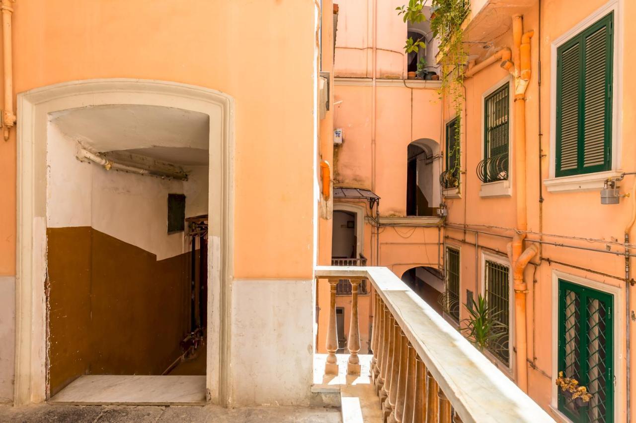 Montemiletto A Panoramic Nest By Napoliapartments Neapel