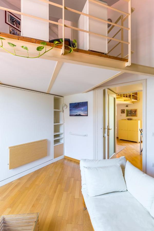 Apartment Montemiletto A Panoramic Nest By Napoliapartments Neapel